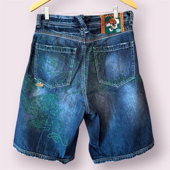 AKADEMIKS Baggy Y2K Hip Hop Streetwear Dragon Embroidery Tiger Patch Jorts Short - Picture 1 of 17
